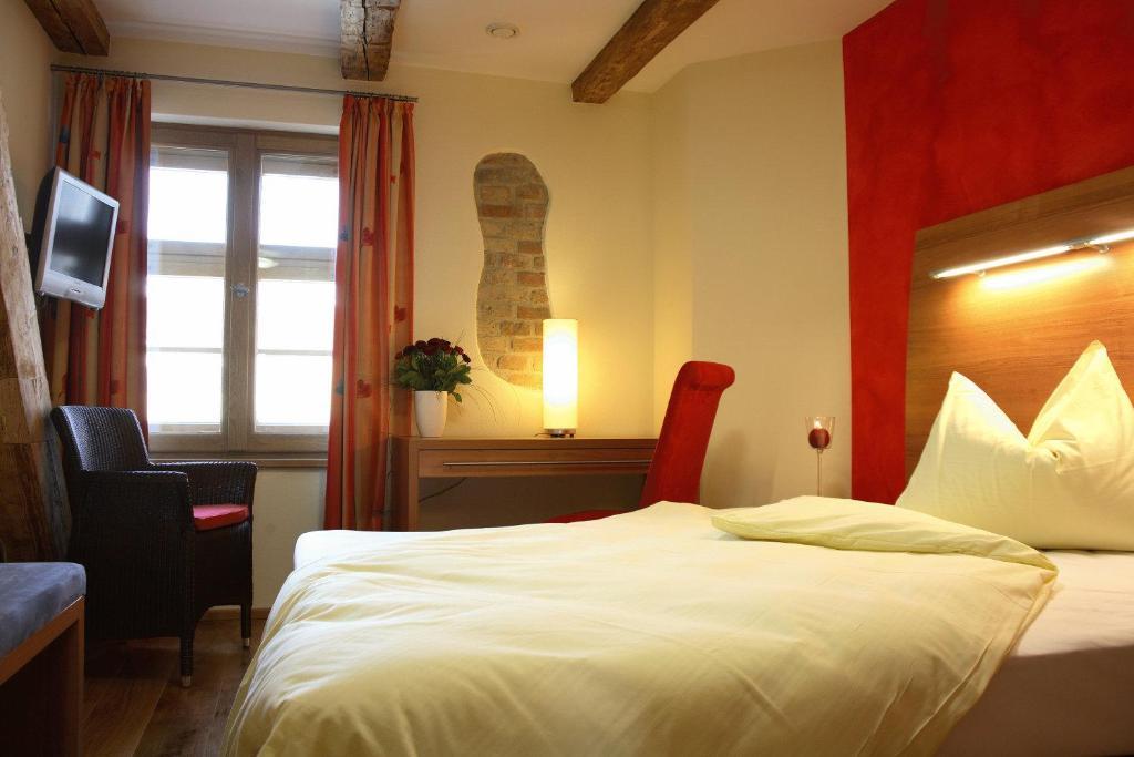 Hotel Zum Grunen Baum プラットリング 部屋 写真